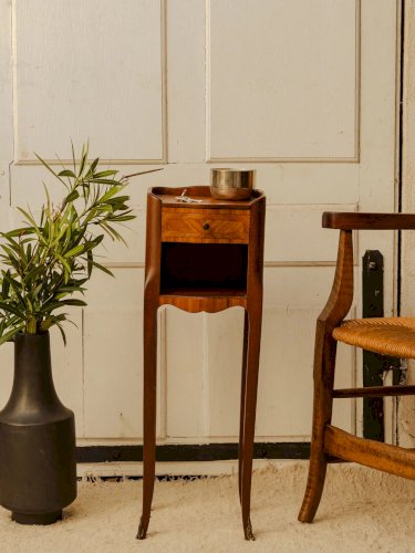 Odile, la table de chevet en bois N°558