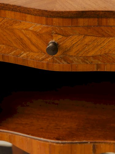 Odile, la table de chevet en bois N°558
