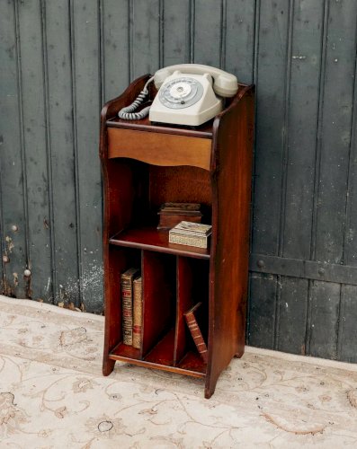 Odile, la table de chevet en bois N°561