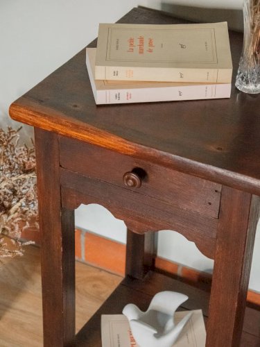Odile, la table de chevet en bois N°576