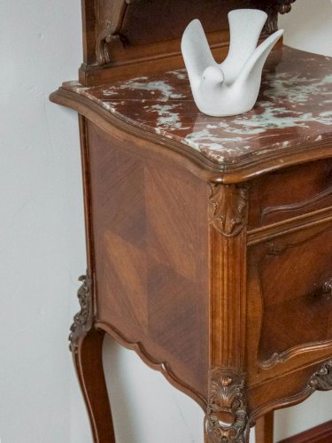 Odile, la table de chevet en bois N°606