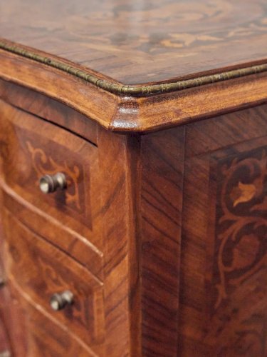 Odile, la table de chevet en bois style Louis XV N°657