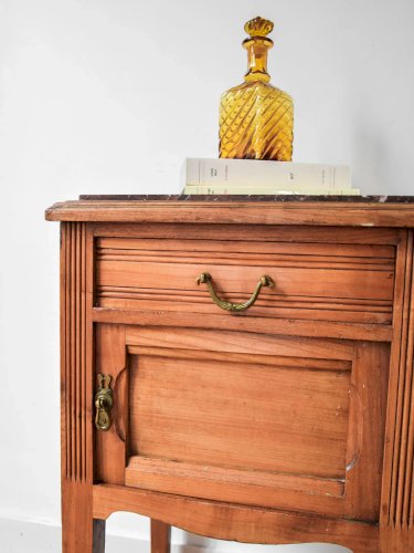 Odile, la table de chevet en marbre N°342