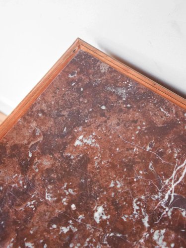 Odile, la table de chevet en marbre N°342