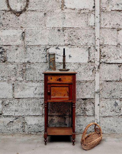 Odile, la table de chevet en marbre N°492