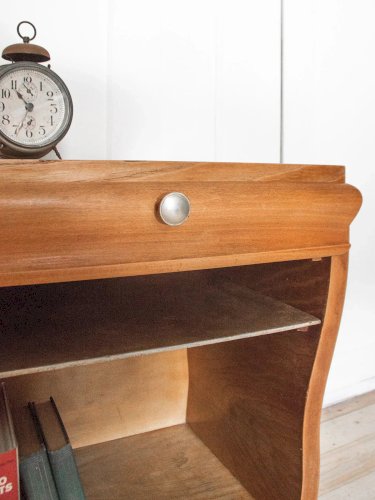 Odile, la table de chevet N°311