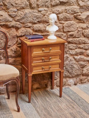 Odile, la table de chevet N°646