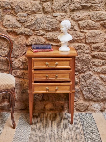 Odile, la table de chevet N°646