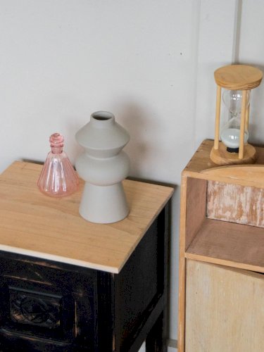 Odile, la table de chevet patinée noire N°630