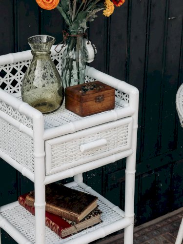 Odile, le chevet blanc en rotin N°511