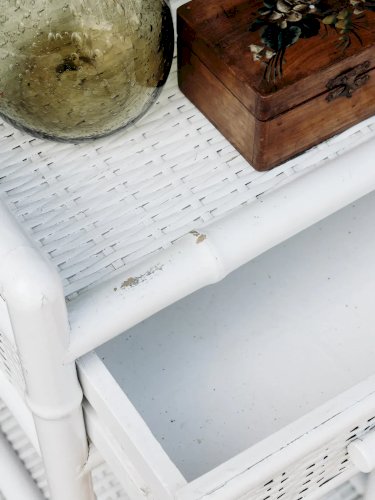 Odile, le chevet blanc en rotin N°511