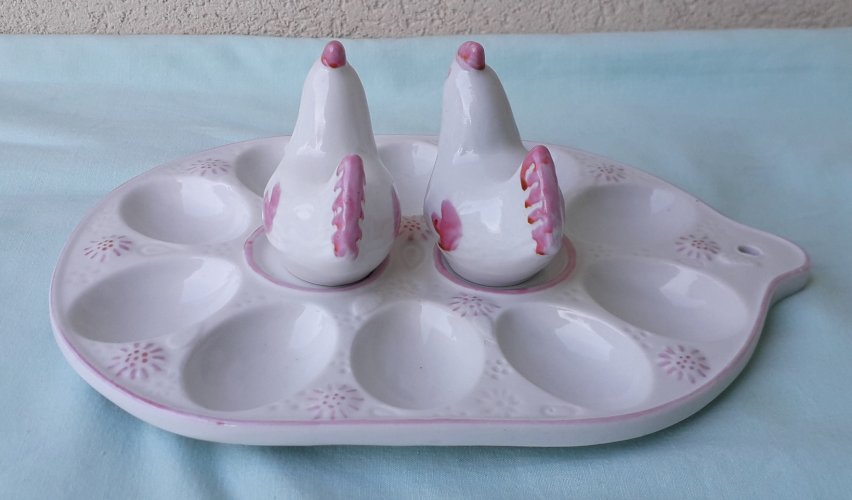 Œufrier présentoir à œufs 