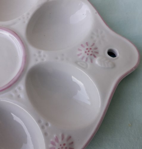 Œufrier présentoir à œufs 