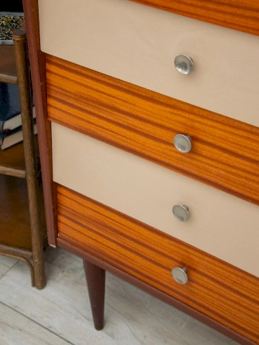 Olga, la commode bicolore en bois N°367