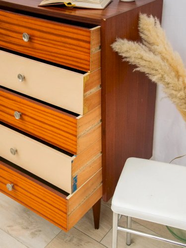 Olga, la commode bicolore en bois N°367