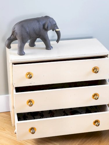 Olga, la commode de poupée N°113