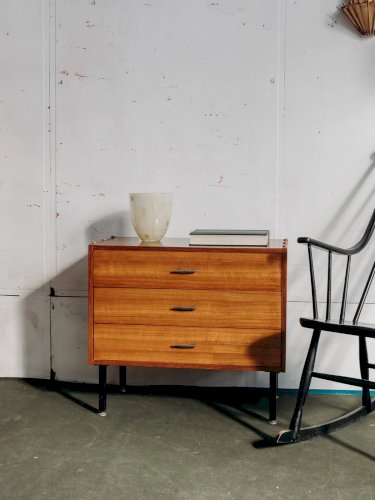 Olga, la commode en bois clair N°255