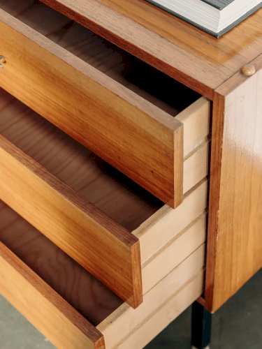 Olga, la commode en bois clair N°255