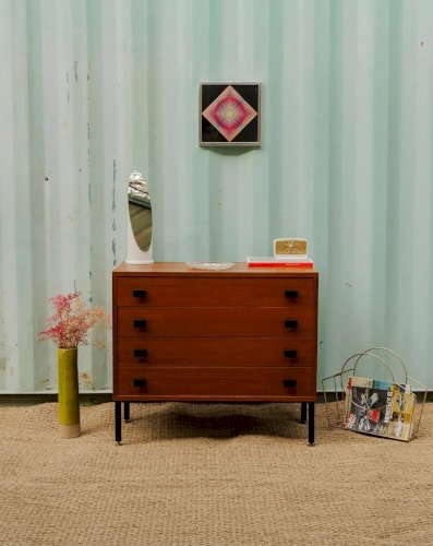 Olga, la commode en bois et métal N°330