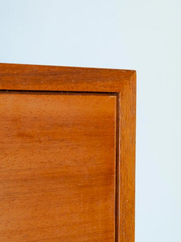 Olga, la commode en bois N°256