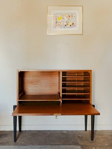 Olga, la commode en bois N°256