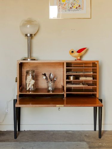 Olga, la commode en bois N°256