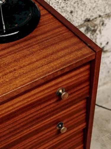 Olga, la commode scandinave N°186