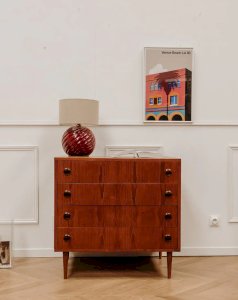 Olga, the large Scandinavian chest of drawers No. 314