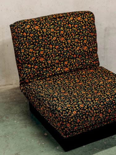 Olivia, la chauffeuse à motifs N°57