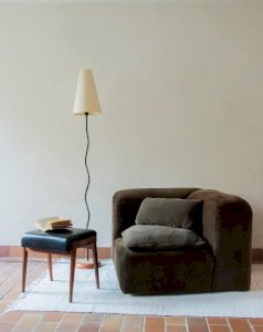 Olivia, the velvet corner driver No. 69