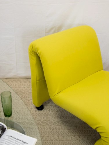 Olivia, la chauffeuse verte en tissu N°61