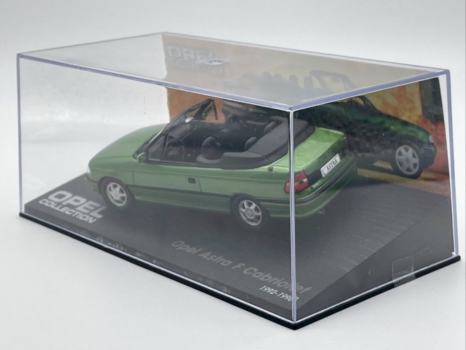 Opel Astra F Cabriolet 1/43