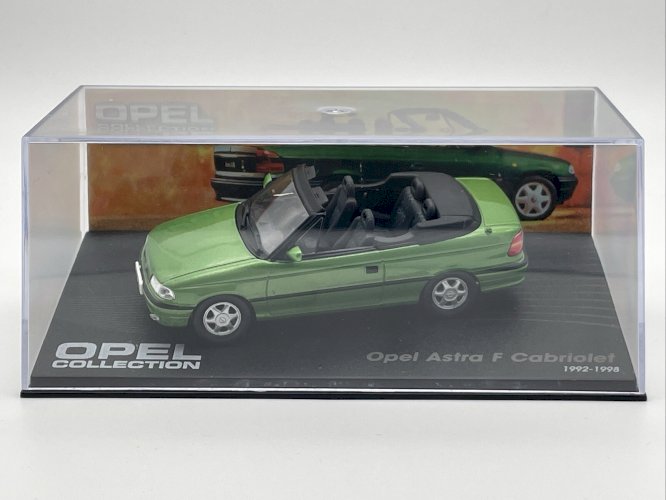 Opel Astra F Cabriolet 1/43
