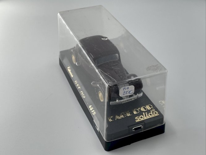  Citroën 15CV (1952) 1/43 Solido