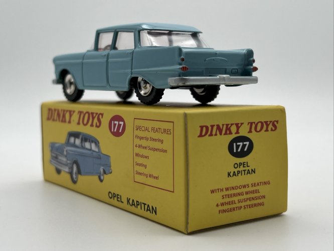 Opel Kapitan 177 1/43 Dinky Toys Atlas