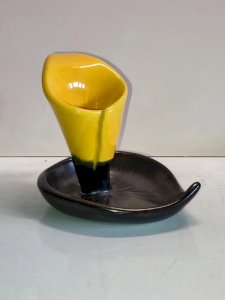 Original bougeoir / vide poche année 50-60 signé BIOT en bon etat