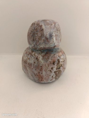 Original sculpture/ pique fleur en forme de hibou? En terre cuite glacée en bon etat (made in chiner)