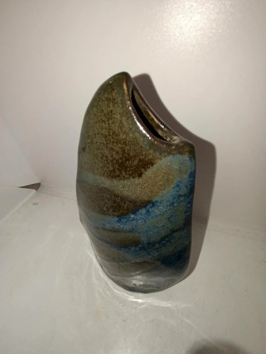 original Vase en céramique signé Michèle Colmerauer  en bon etat