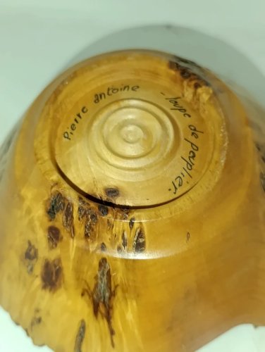 originale sculpture en bois loupe de peuplier signée pierre antoine en bon etat
