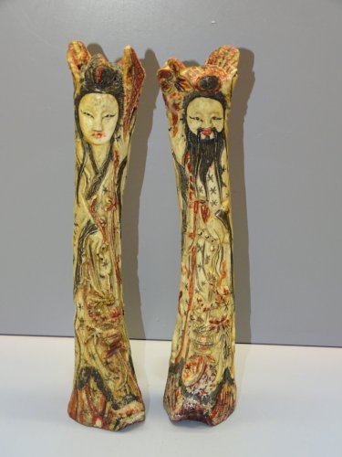 -OS POLYCHROME 2 ANCIENNES  STATUETTES CHINOISES HOMMES & FEMME OS SCULPTE   D