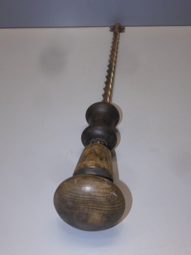 -OUTIL ANCIEN ANCIENNE PERCEUSE A MAIN CHIGNOLE CORDONNIER HORLOGER EBENISTE  D