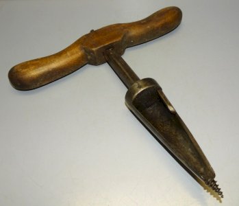 -OUTIL ANCIEN ANCIENNE TARIERE VRILLE OUTIL TONNELIER BONDONNIERE COLLECTION  D