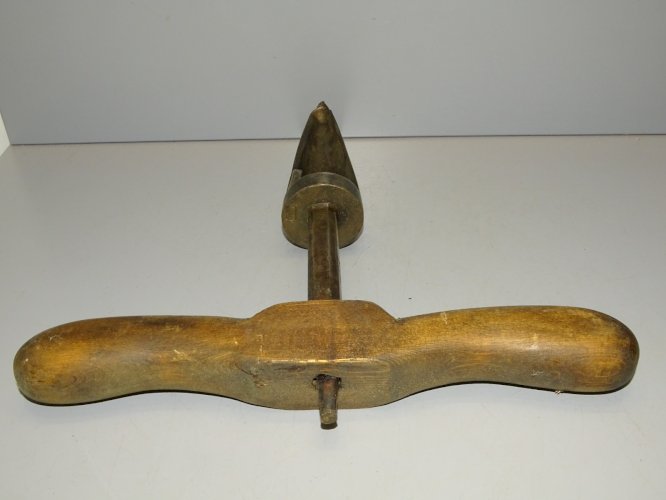 -OUTIL ANCIEN ANCIENNE TARIERE VRILLE OUTIL TONNELIER BONDONNIERE COLLECTION  D