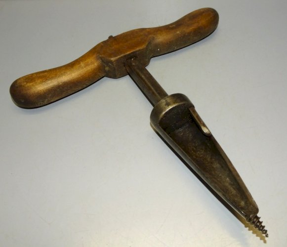 -OUTIL ANCIEN ANCIENNE TARIERE VRILLE OUTIL TONNELIER BONDONNIERE COLLECTION  D