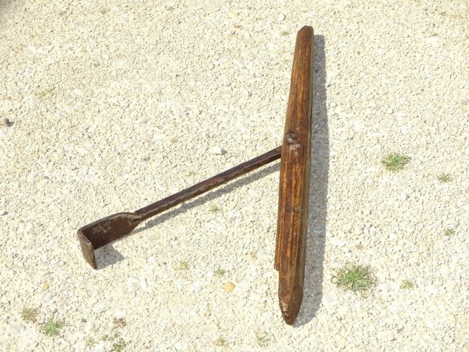 -OUTIL ANCIEN pour CERCLAGE de TONNEAUX Bois et FER Forgé COLLECTION    D