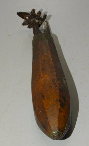 -OUTIL ANCIEN ROUANNE RAINETTE de TONNELIER COLLECTION VITRINE belle Patine