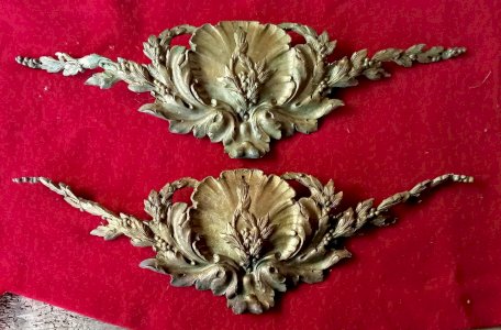 Old Ornament Pediment Furniture Bronze Acanthus Leaf
