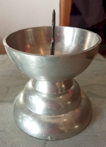 Paire Anciens bougeoirs Pique Cierge Moderniste vintage Métal Old Candlestick