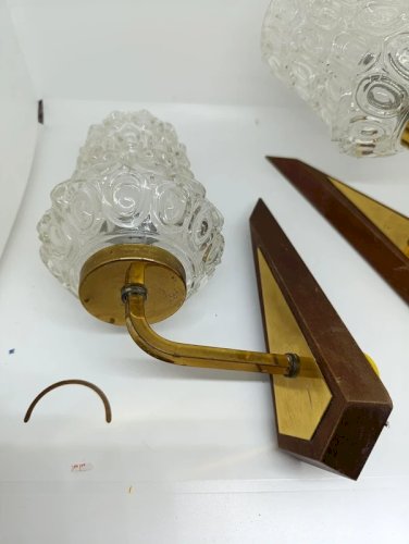 paire applique en metal doré et bois annee 60-70 en bon etat