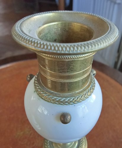 Paire Bougeoirs Style Louis XVI Porcelaine Laiton 19 Ème Siècle Old candlestick